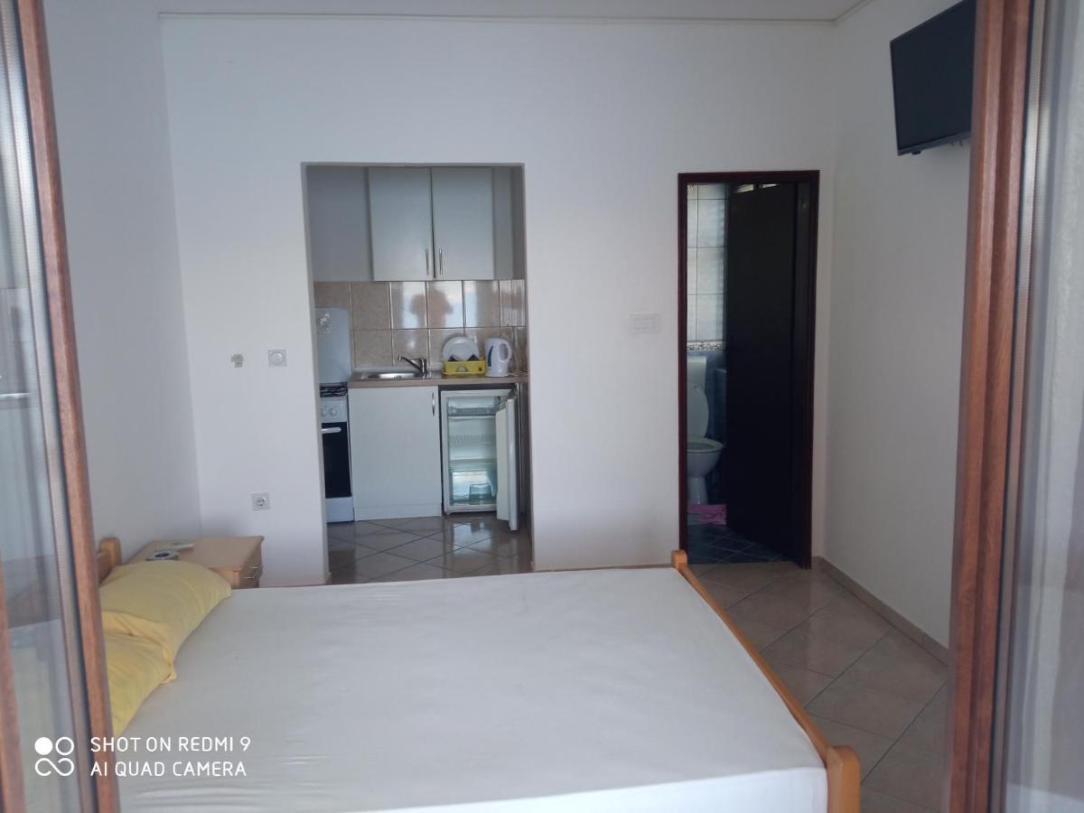 Apartments Petrovic ติวัต ภายนอก รูปภาพ